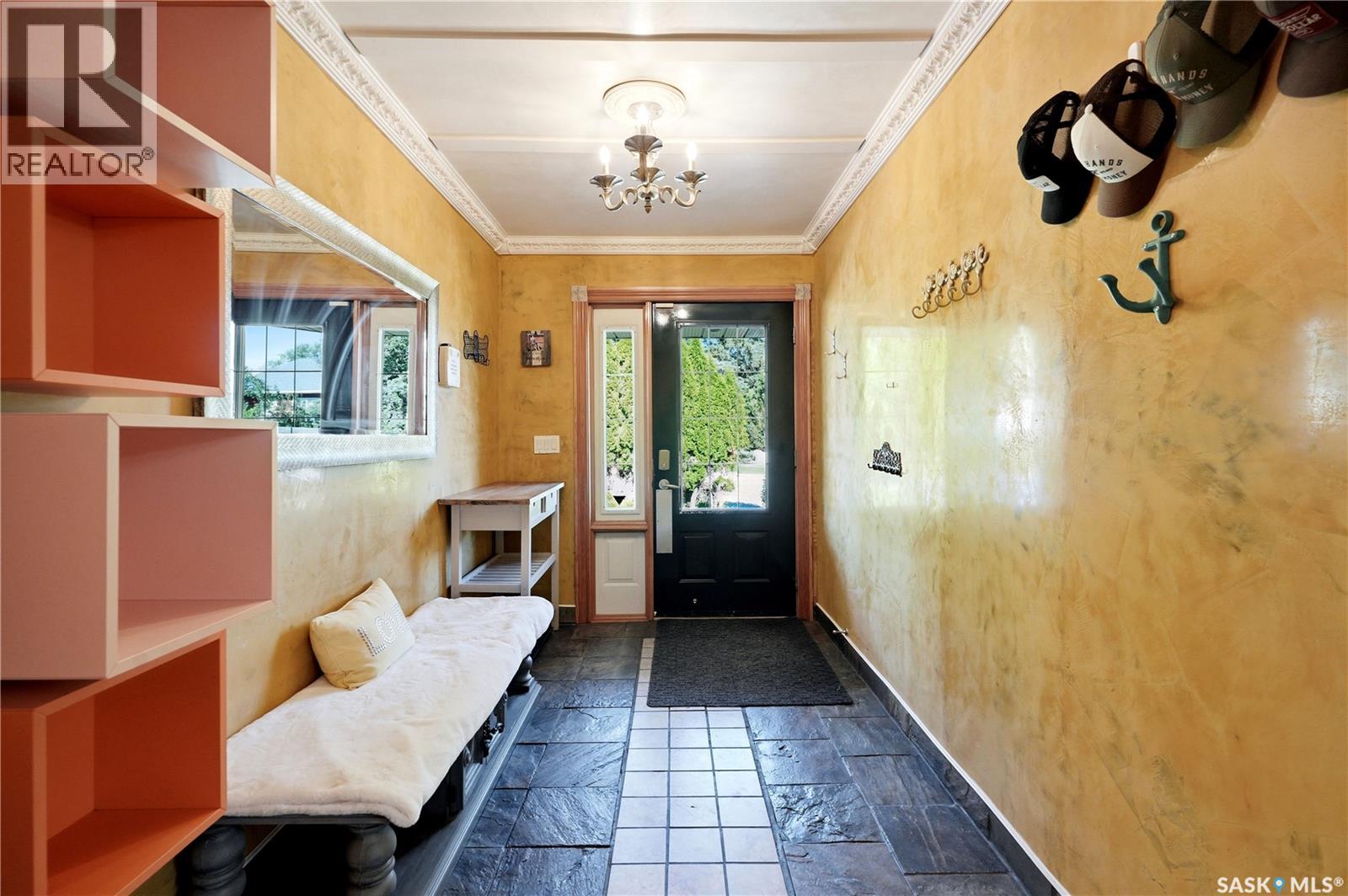 308 3rd STREET W - 4