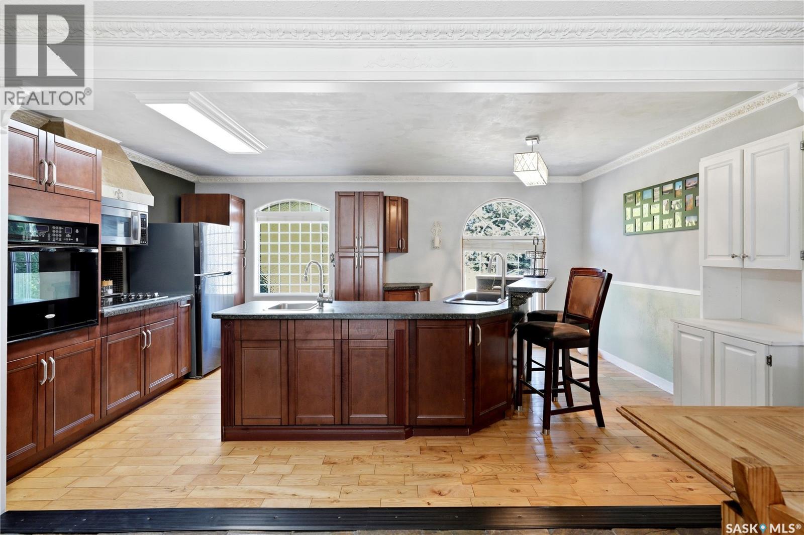 308 3rd STREET W - 5