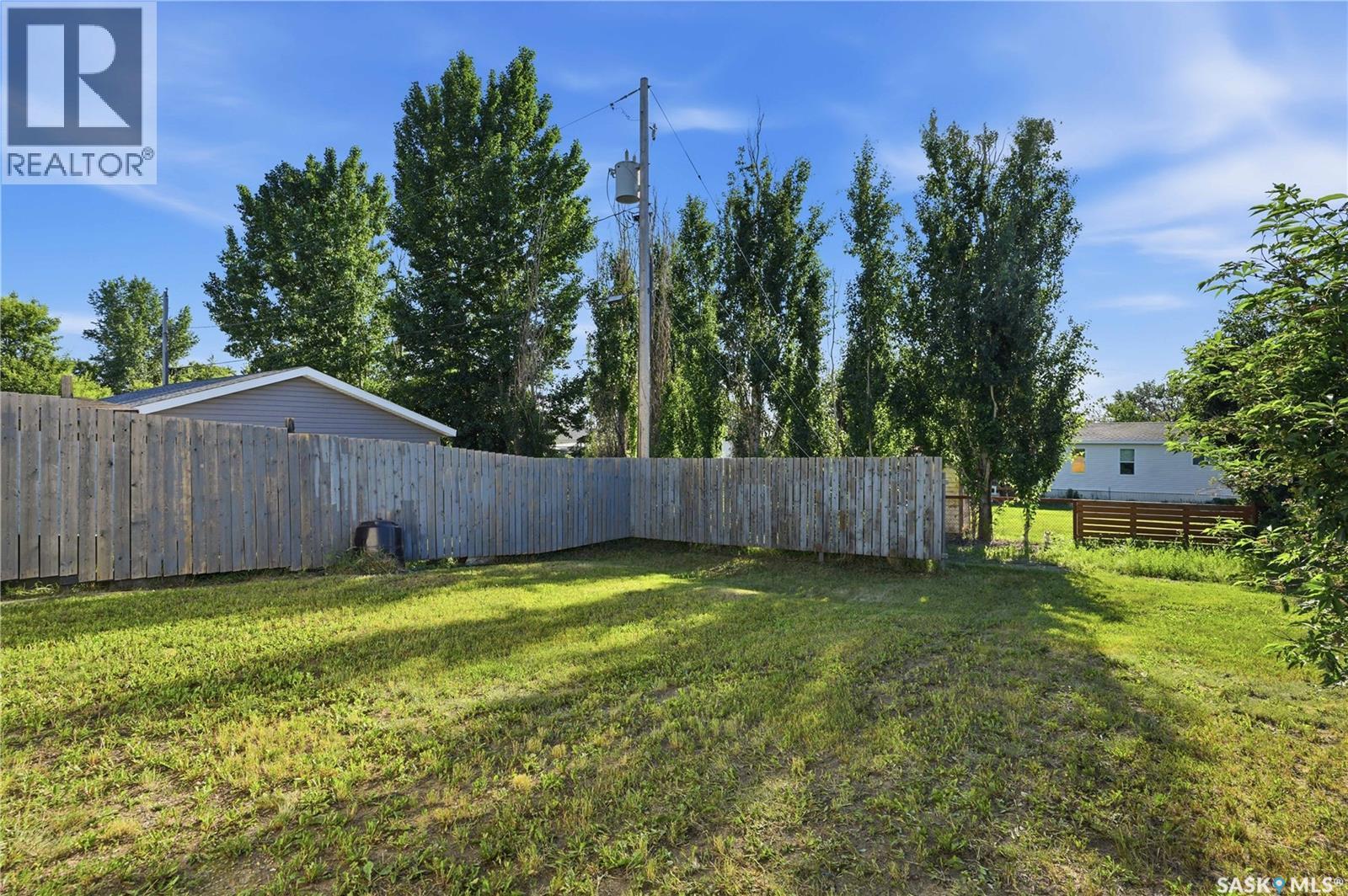 308 3rd STREET W - 41