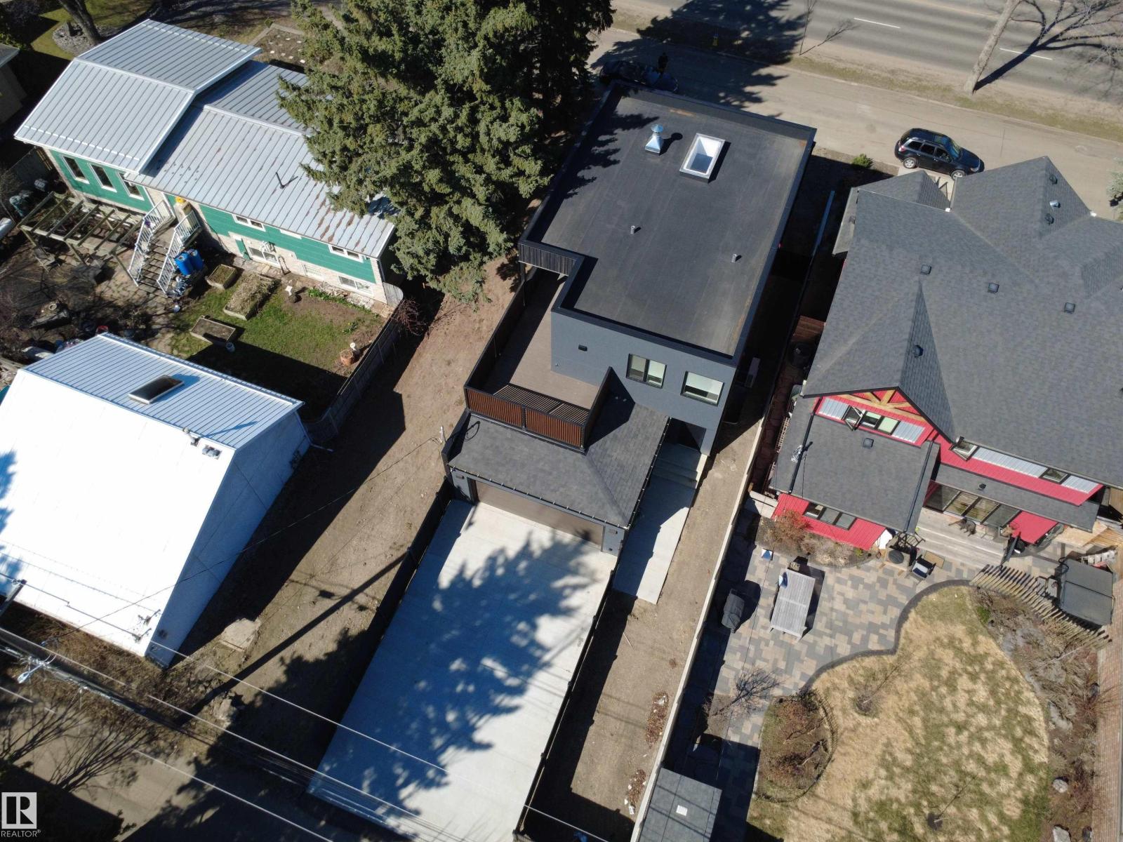 8815 142 ST NW NW - 5