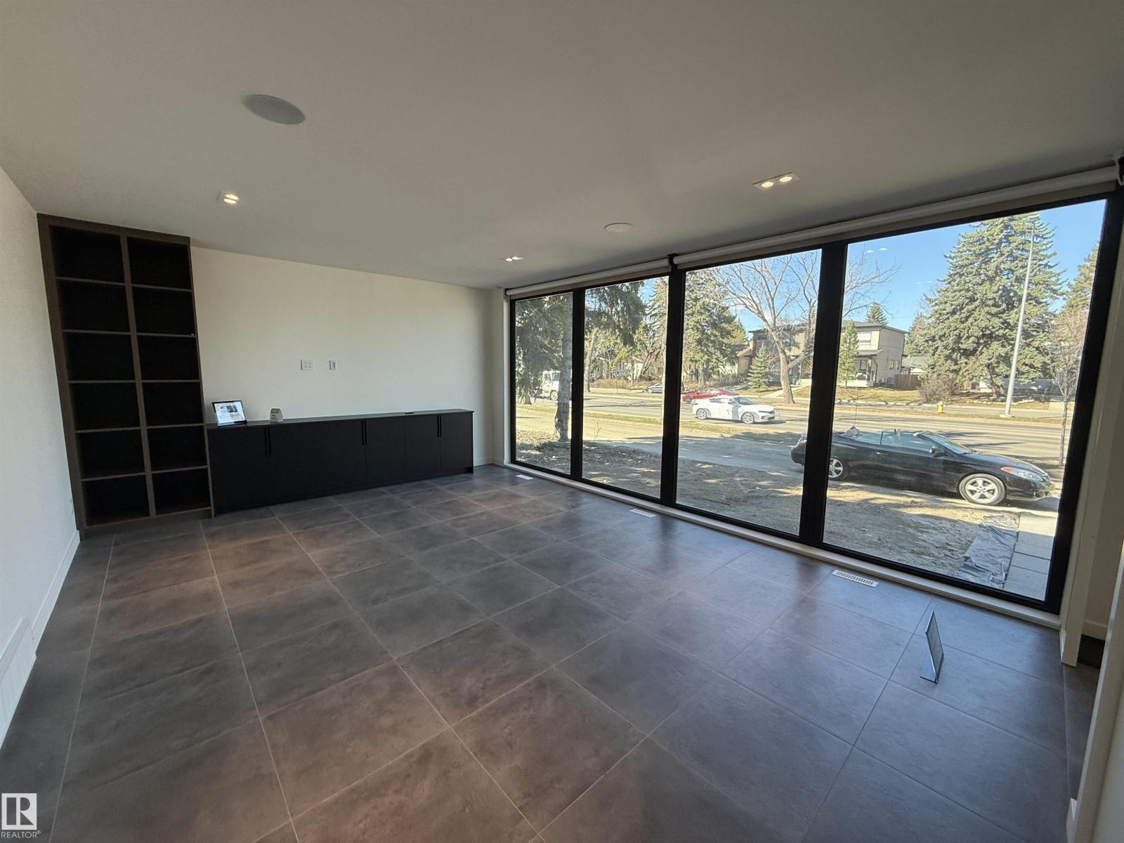 8815 142 ST NW NW - 6