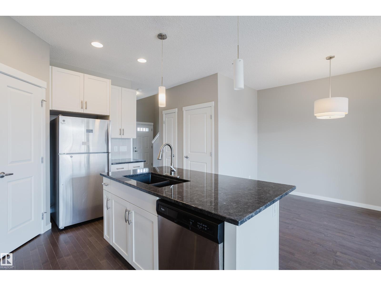 17707 59 ST NW - 15