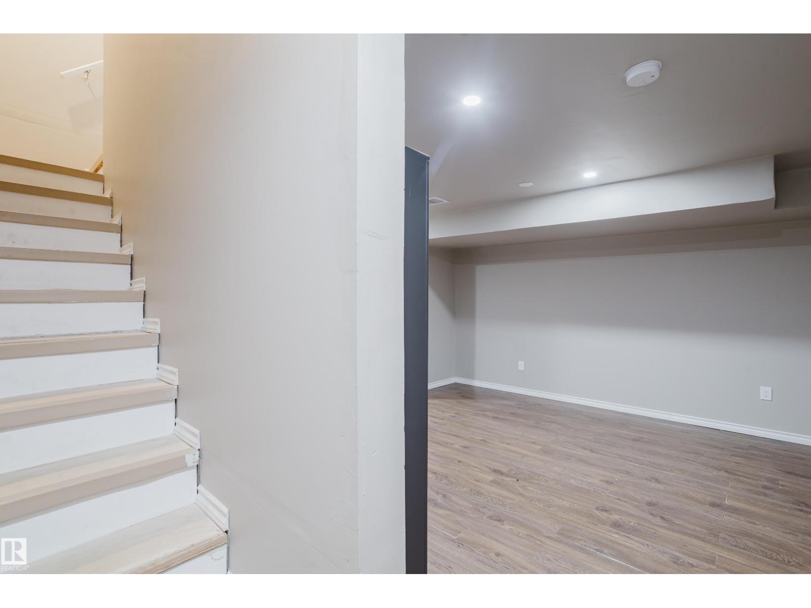 17707 59 ST NW - 44