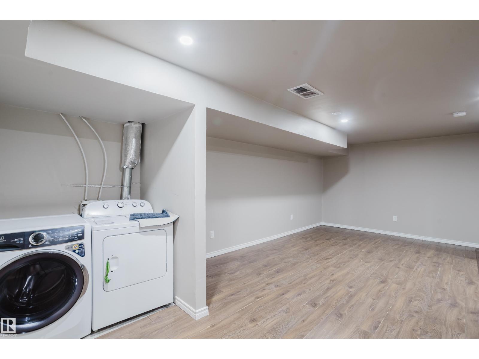 17707 59 ST NW - 47