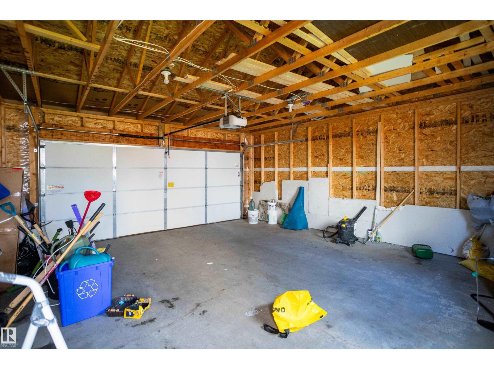 17707 59 ST NW - 54