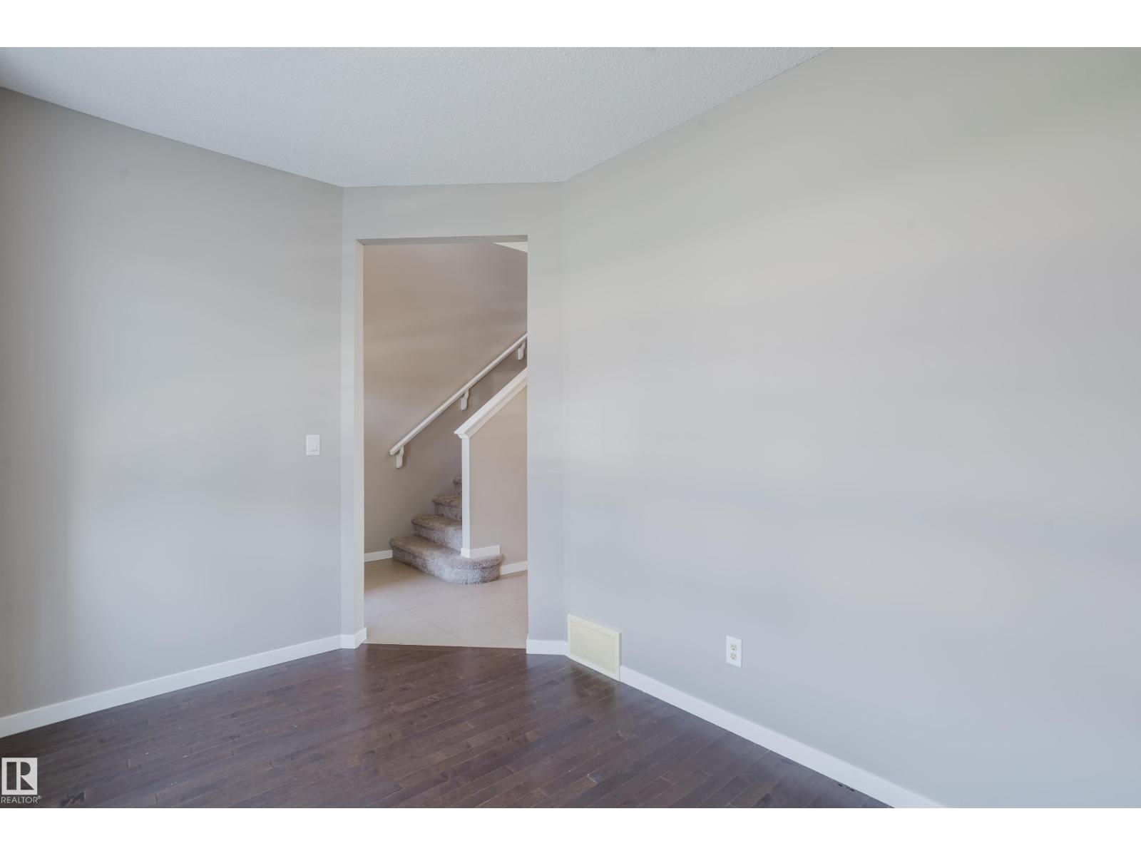 17707 59 ST NW - 9