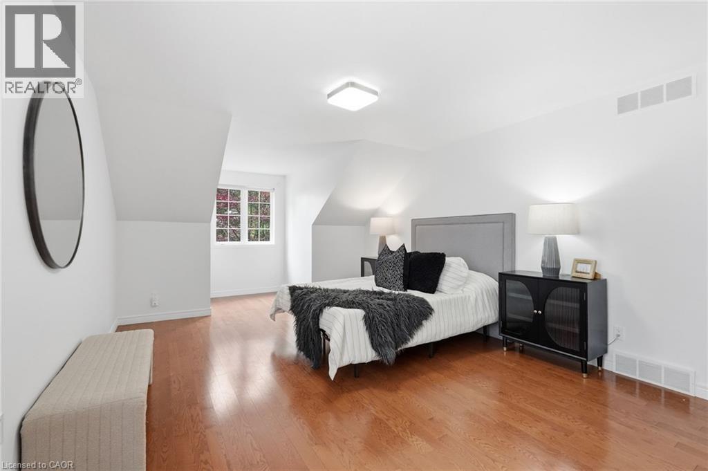 292 THORNCREST Drive - 26