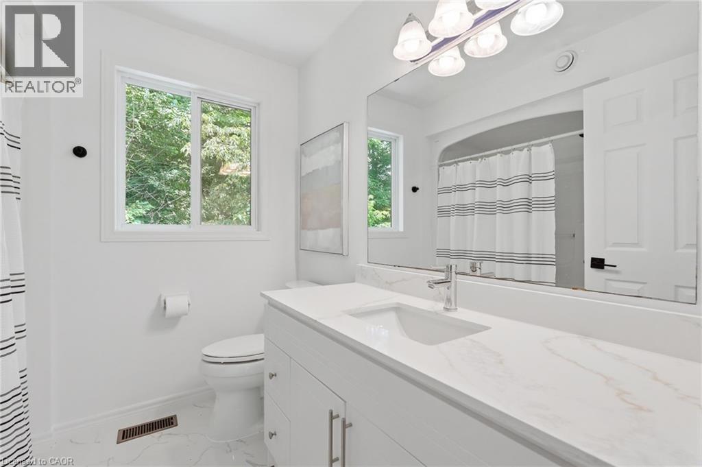 292 THORNCREST Drive - 34
