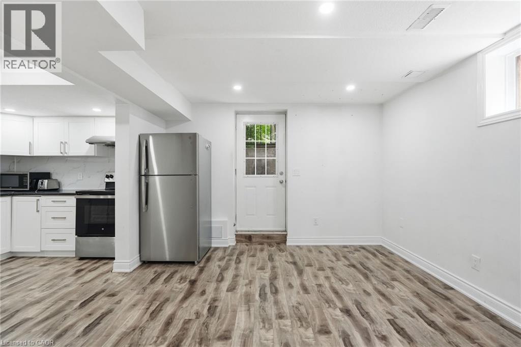 292 THORNCREST Drive - 38