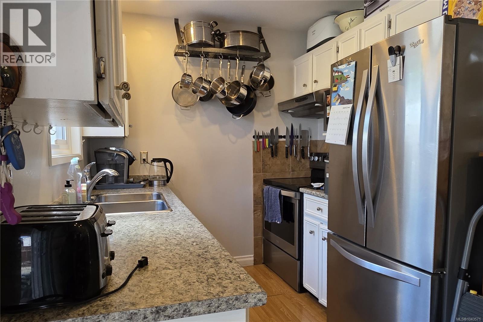 542 Grayson Rd - 8