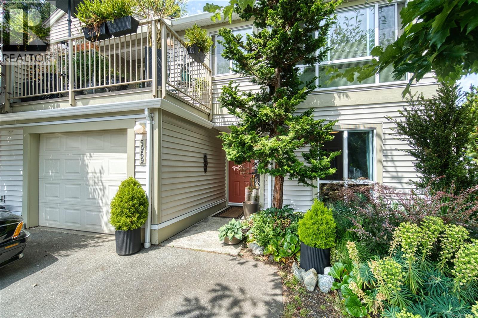 5969 Waterton Dr - 32