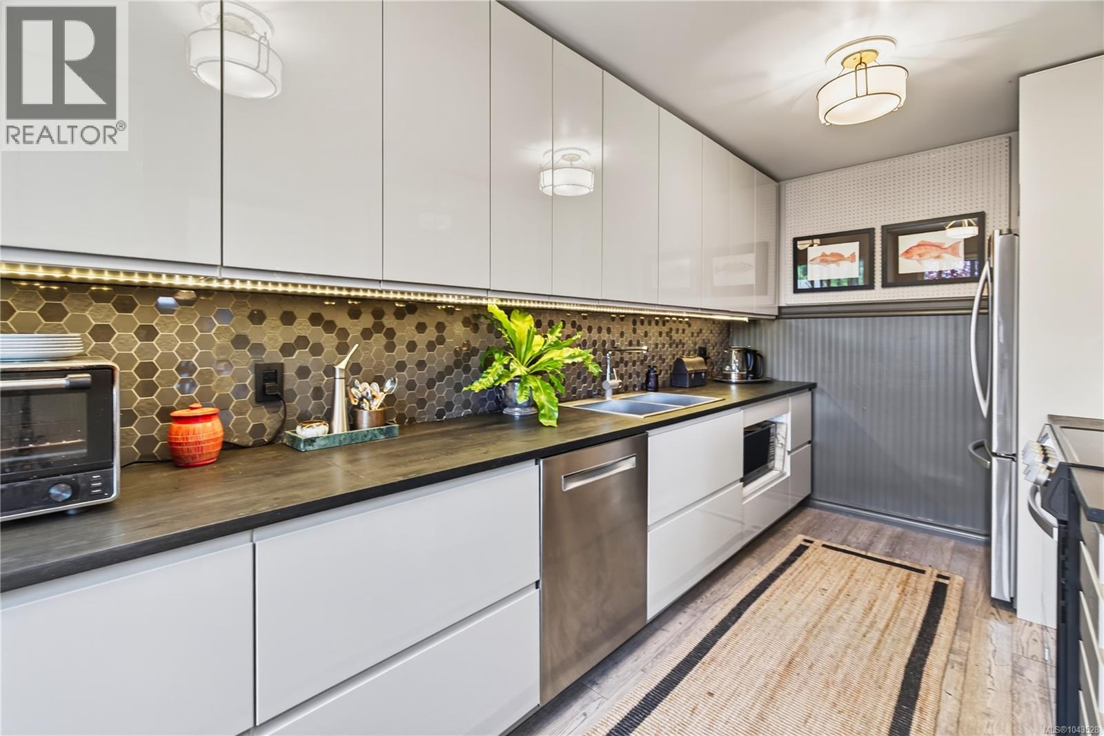5969 Waterton Dr, Nanaimo