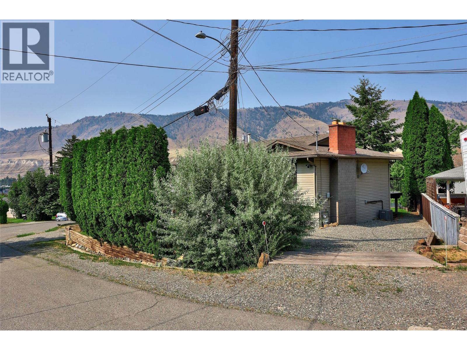 265 MCKAY Place - 5