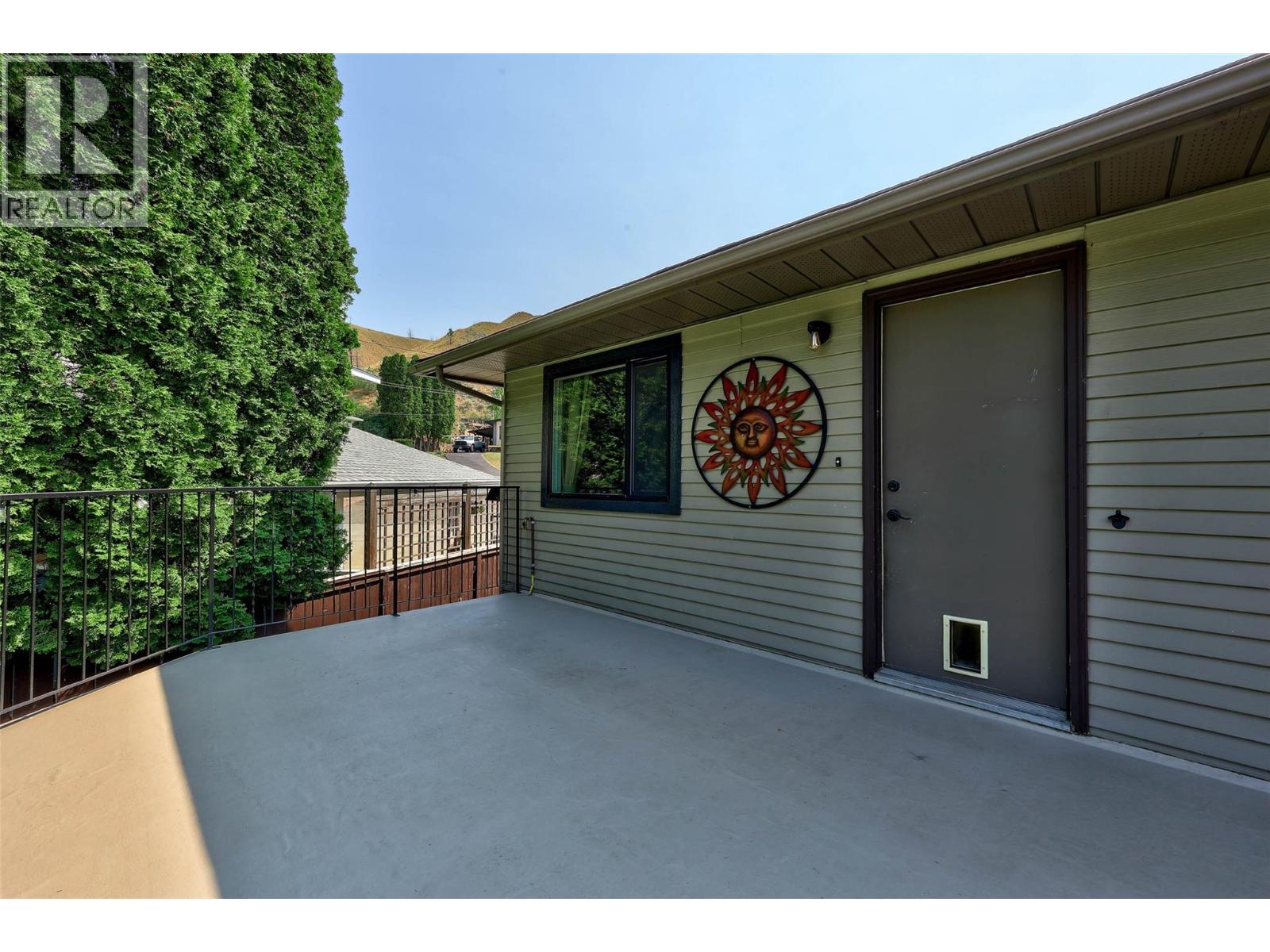 265 MCKAY Place - 13