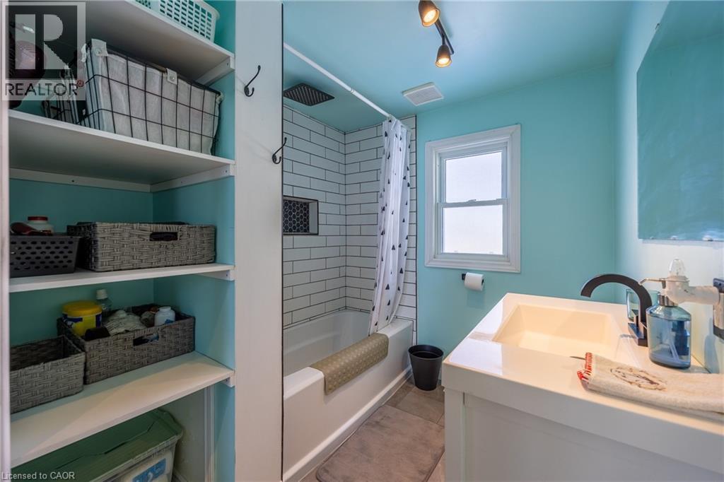 4591 HALDIMAND ROAD 20 W - 17