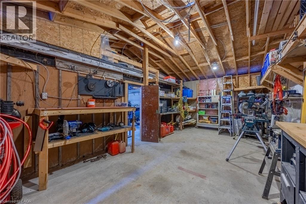 4591 HALDIMAND ROAD 20 W - 32