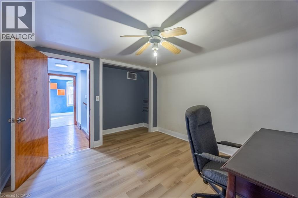 4591 HALDIMAND ROAD 20 W - 24