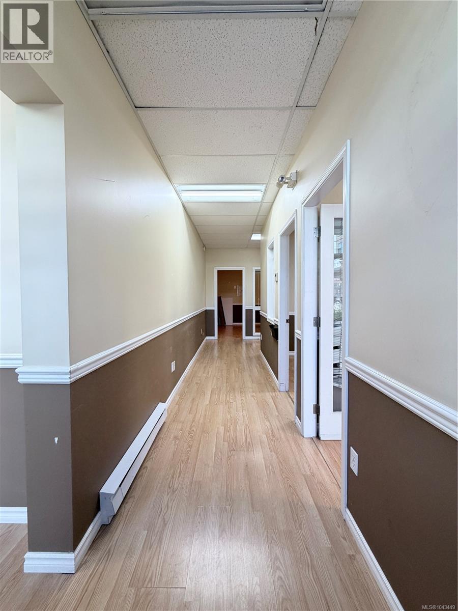 103 & 105 2849 Peatt Road, Langford