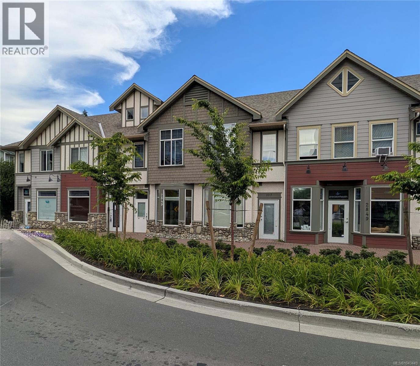 103 & 105 2849 Peatt Road, Langford
