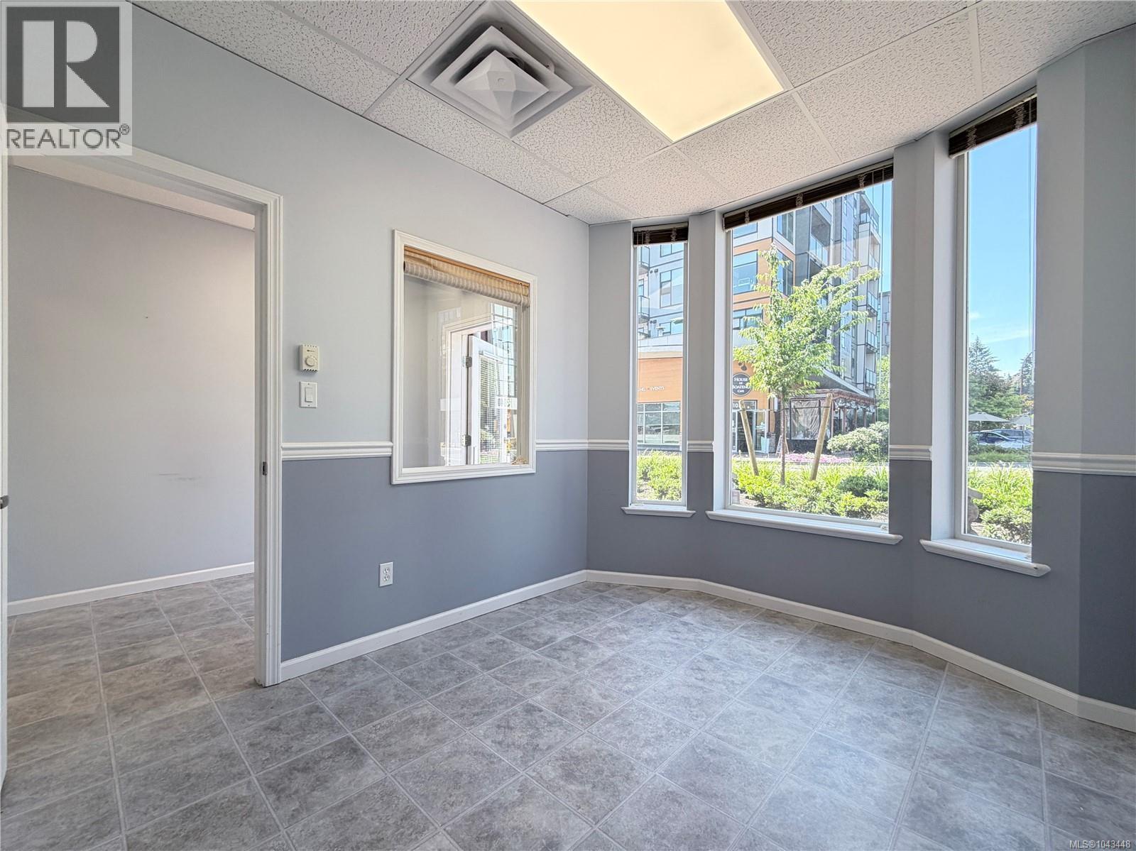 107 2849 Peatt Road, Langford