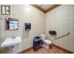 256 Ouellette Avenue, Windsor, ON N9A1A5 Photo 15