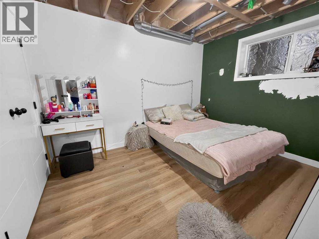 10502 105 Ave - 20