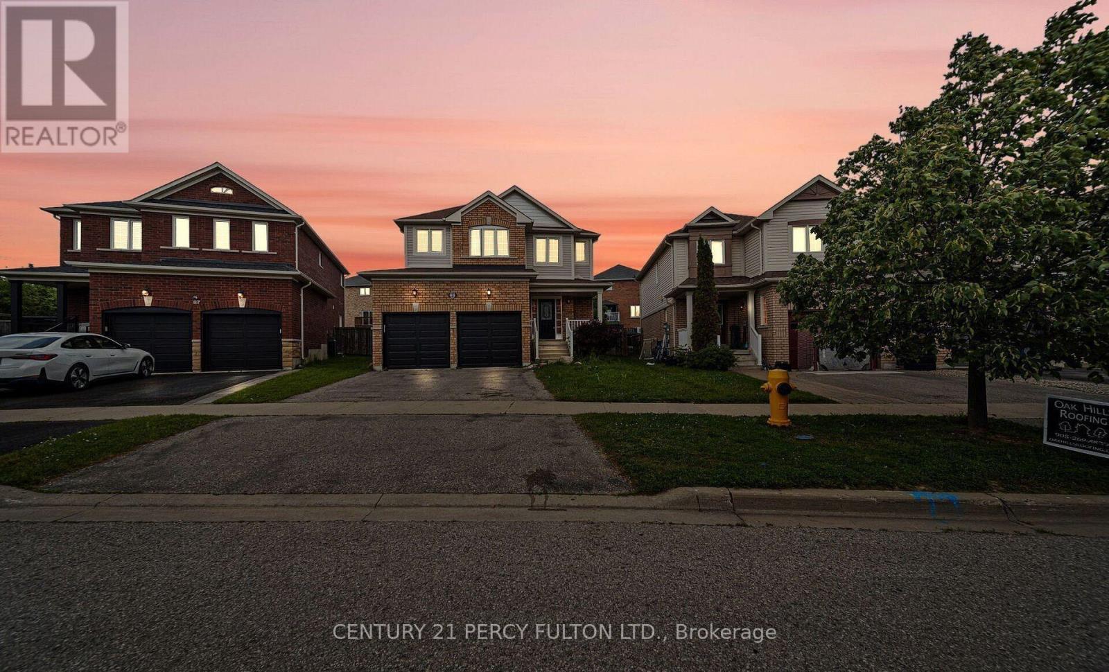 91 LAPRADE SQUARE - 1