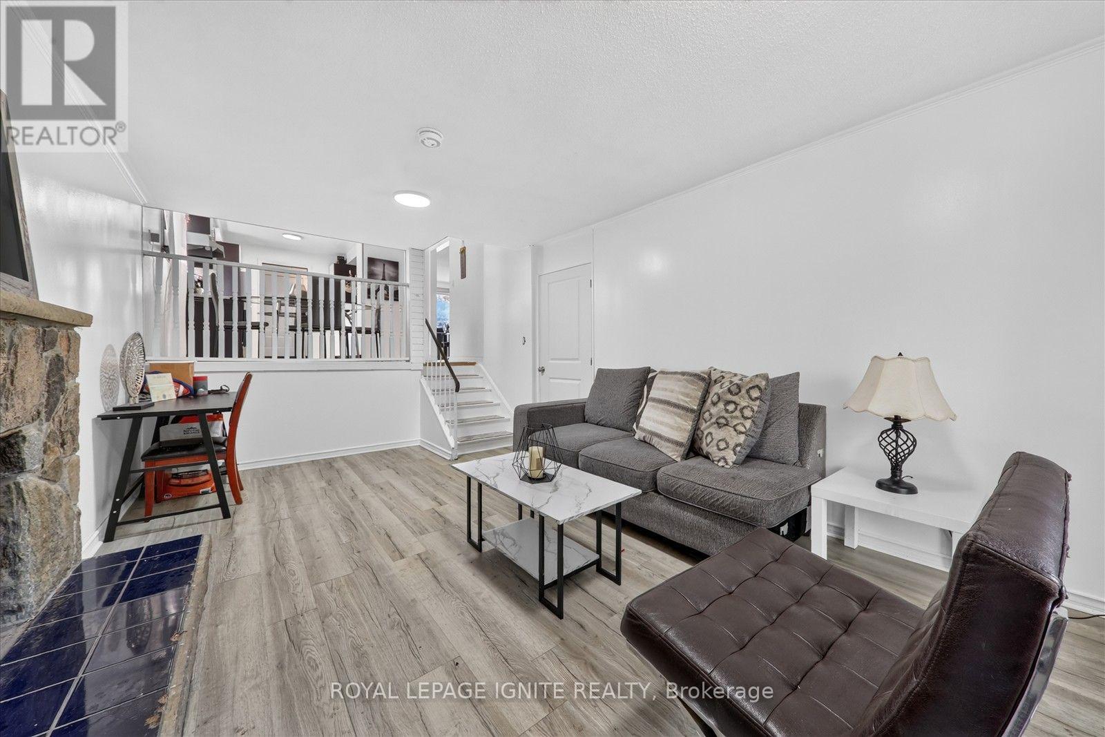 7 BRIARBLUFF AVENUE - Image 26