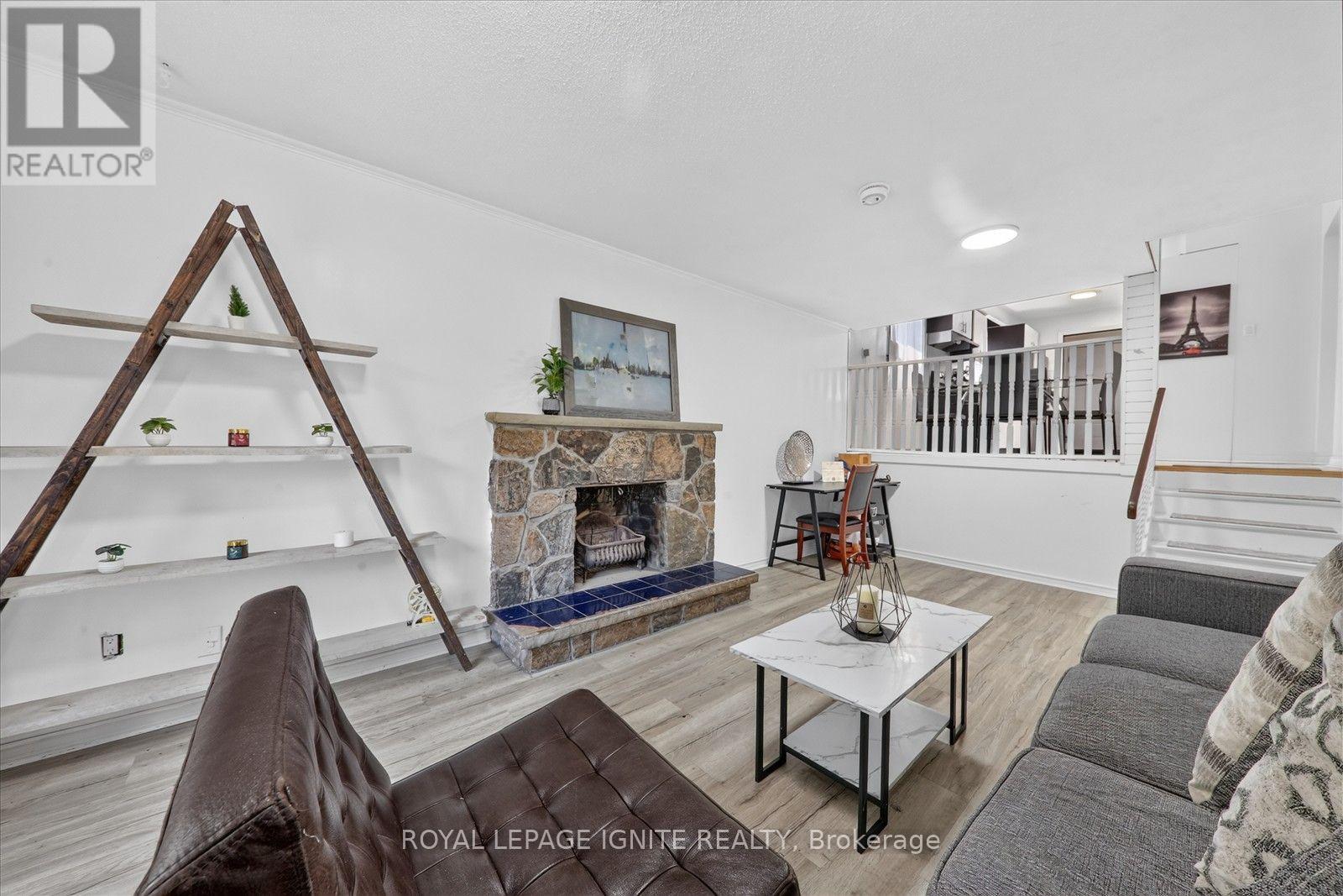 7 BRIARBLUFF AVENUE - Image 25