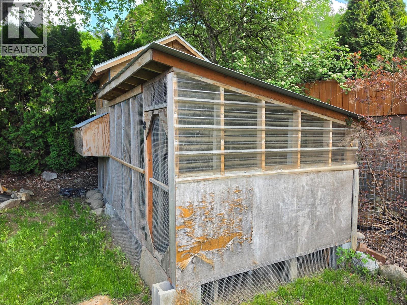 506 Delbruck Street - 36