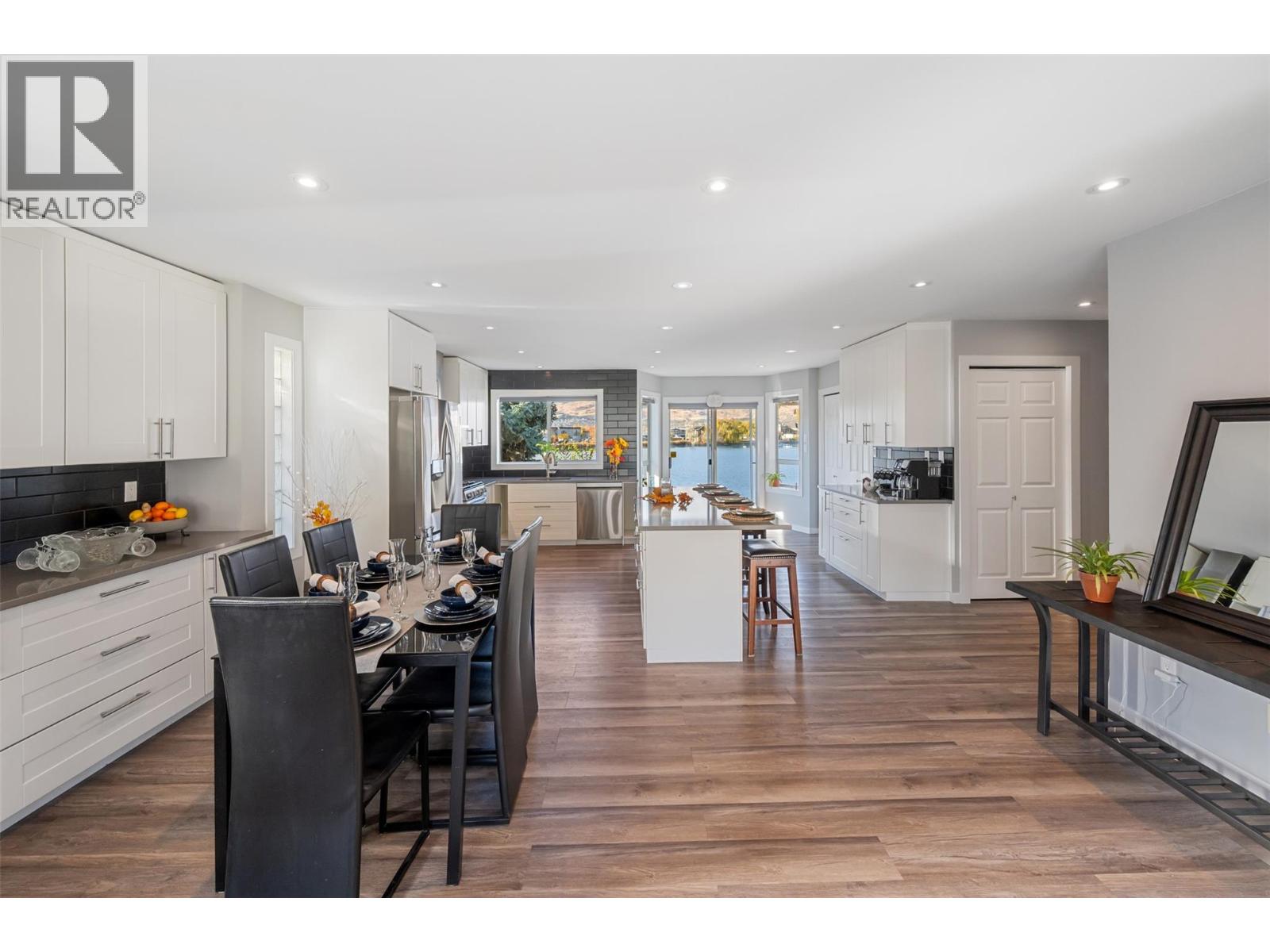 38 BAYVIEW Crescent - 15