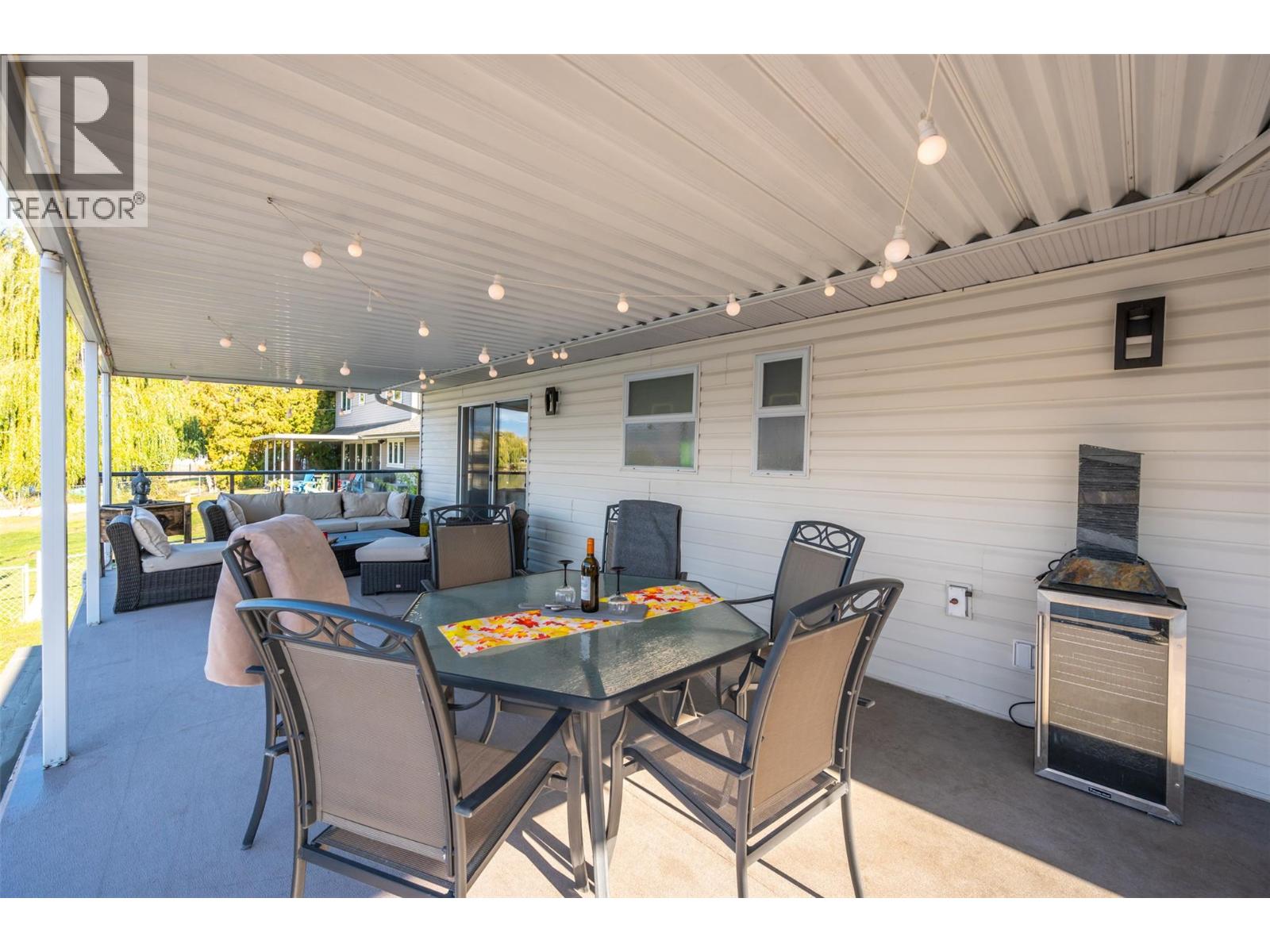 38 BAYVIEW Crescent - 41