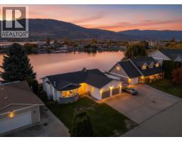 38 BAYVIEW Crescent, Osoyoos
