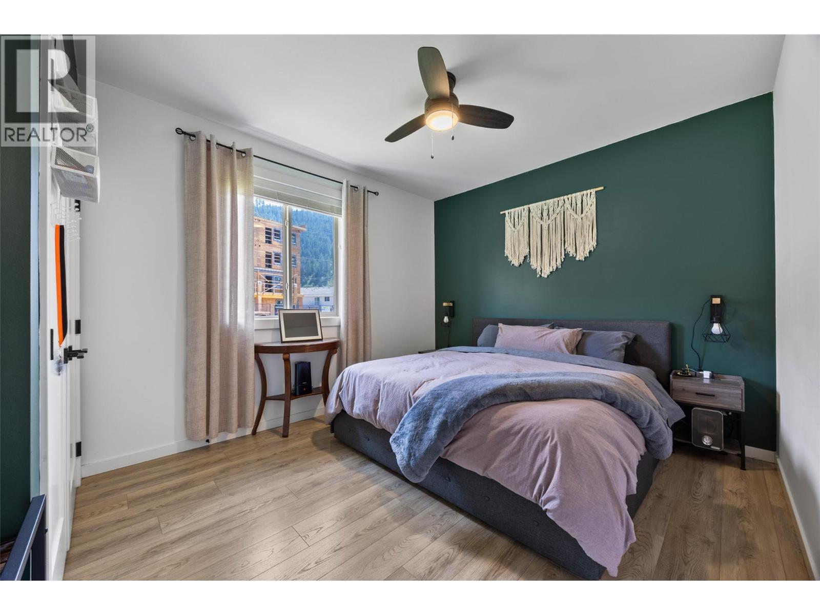 #1 220 Shepherd Road - 13