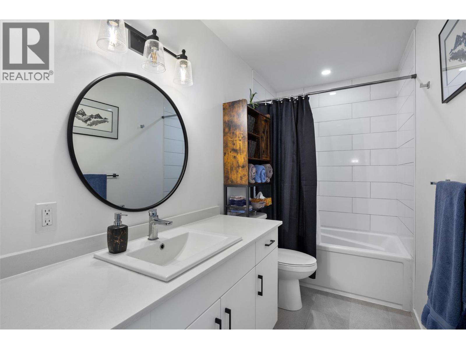 #1 220 Shepherd Road - 14