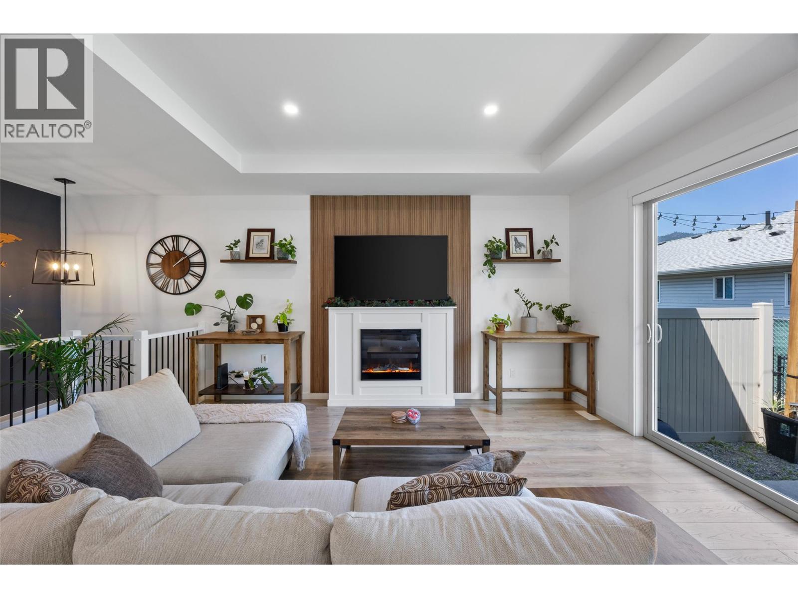 #1 220 Shepherd Road - 6