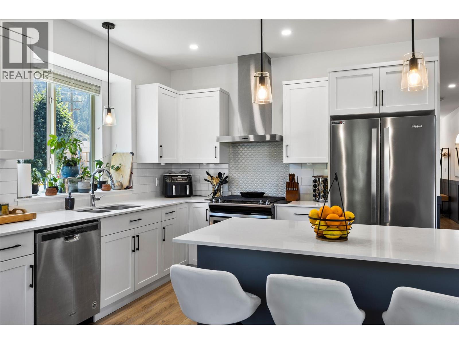 #1 220 Shepherd Road - 9