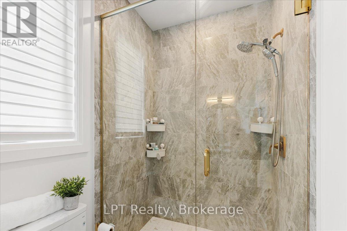 67 CHARLES TILLEY CRESCENT - 36