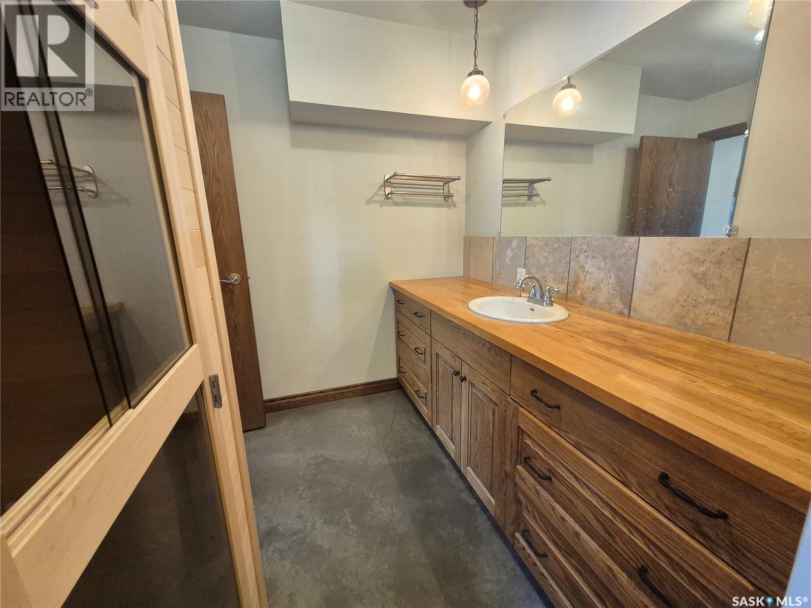 825 Geisen STREET - 31
