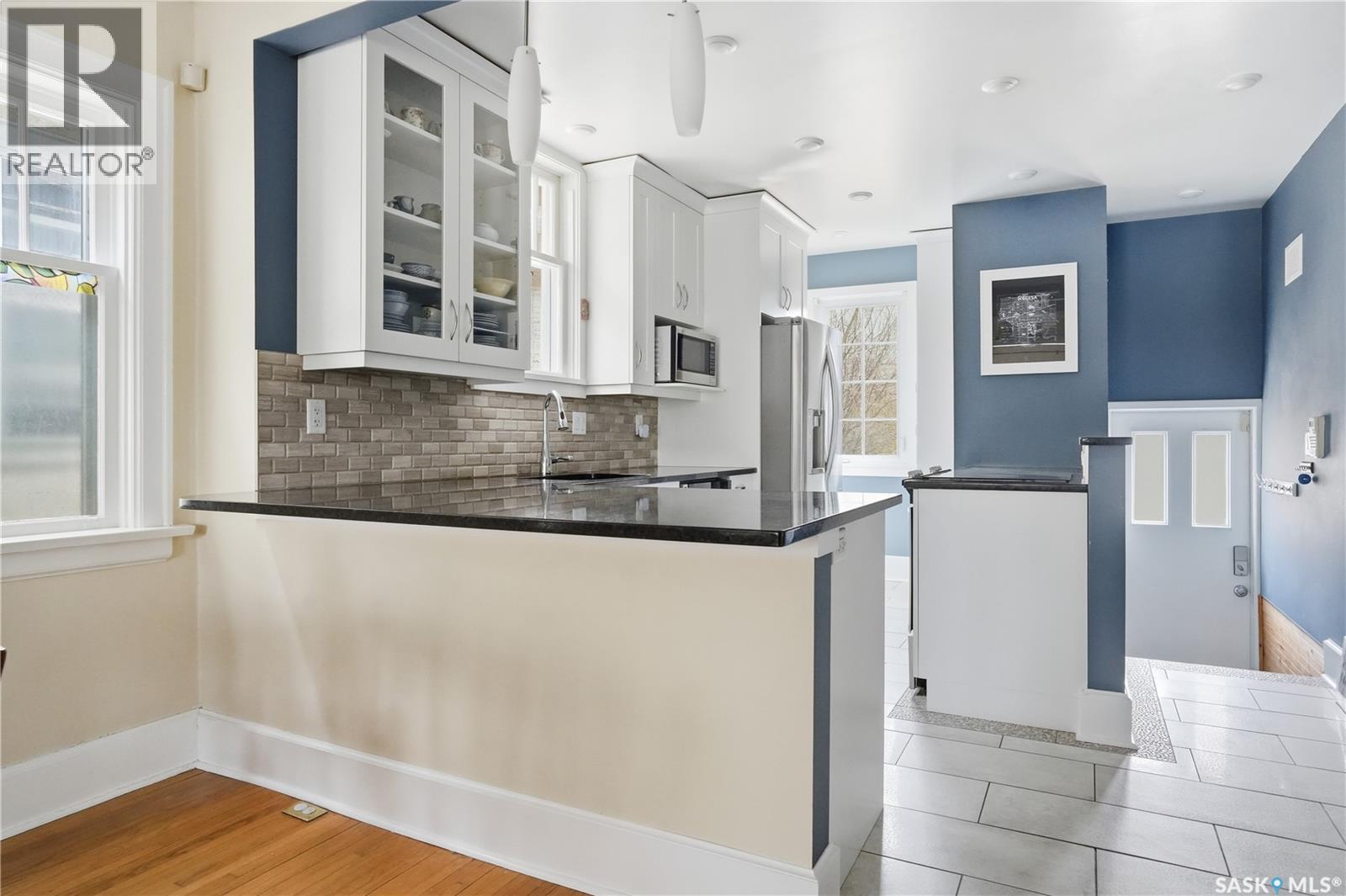 3625 Victoria AVENUE - 13