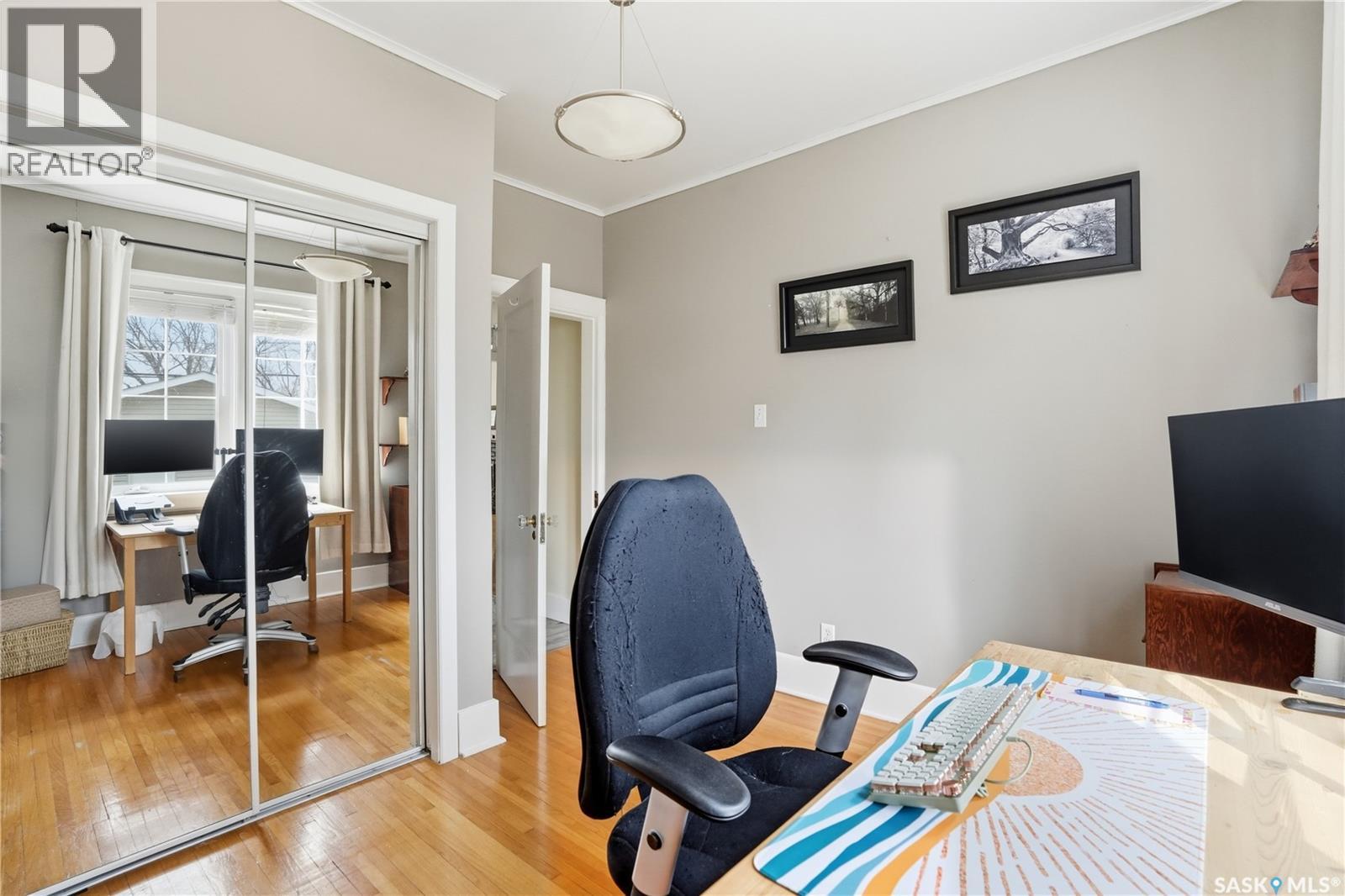 3625 Victoria AVENUE - 23