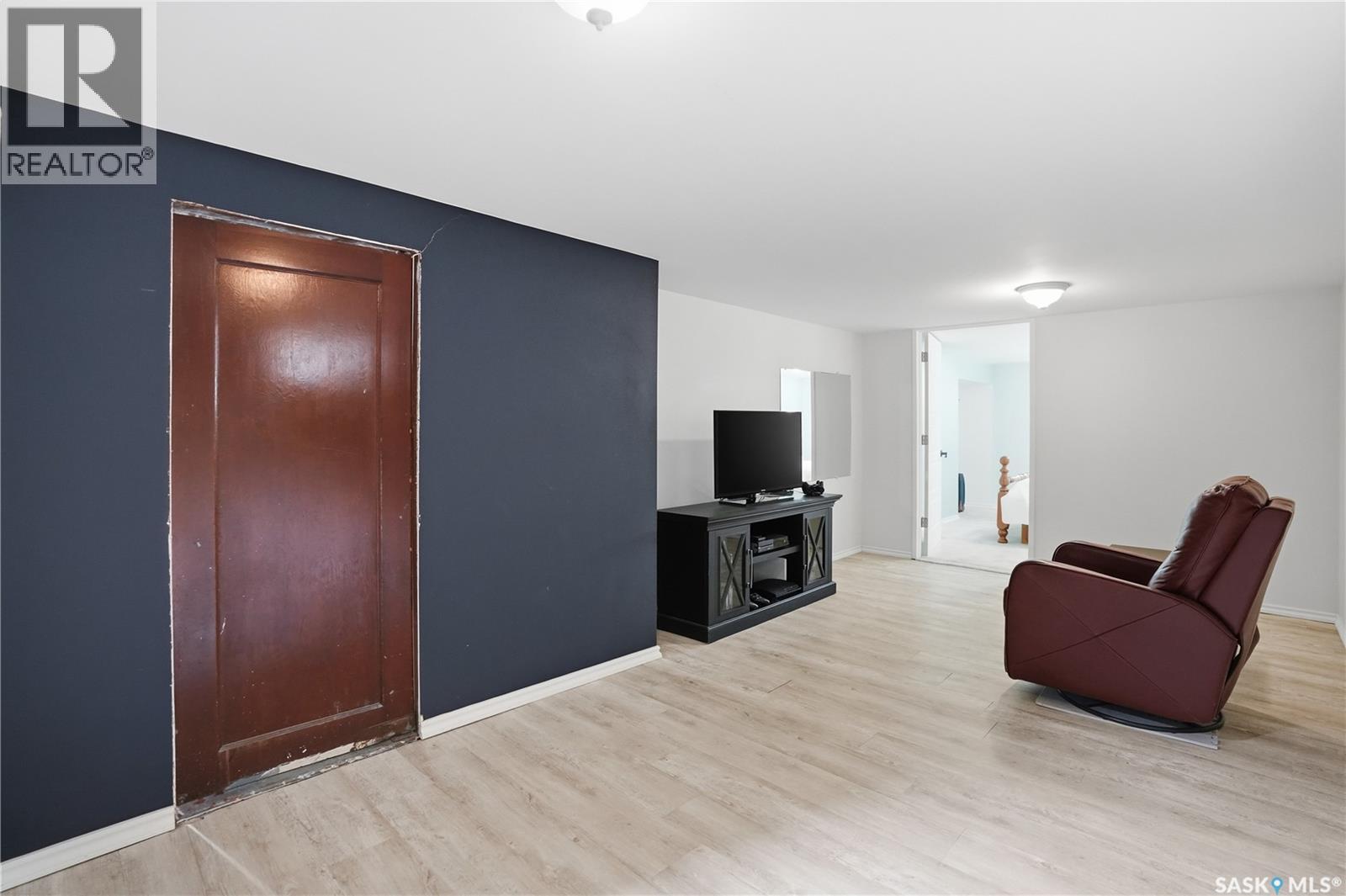 3625 Victoria AVENUE - 28