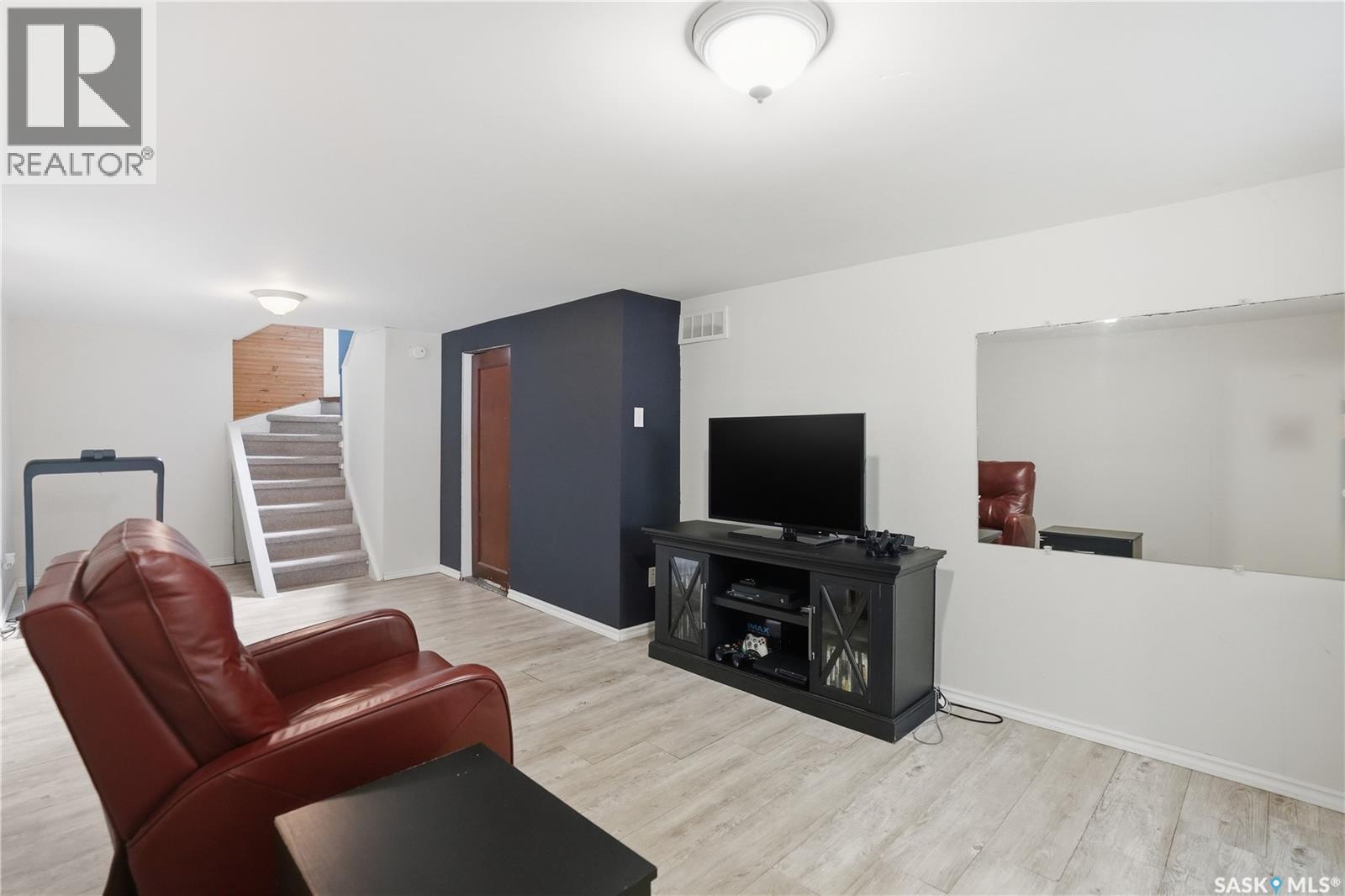 3625 Victoria AVENUE - 30