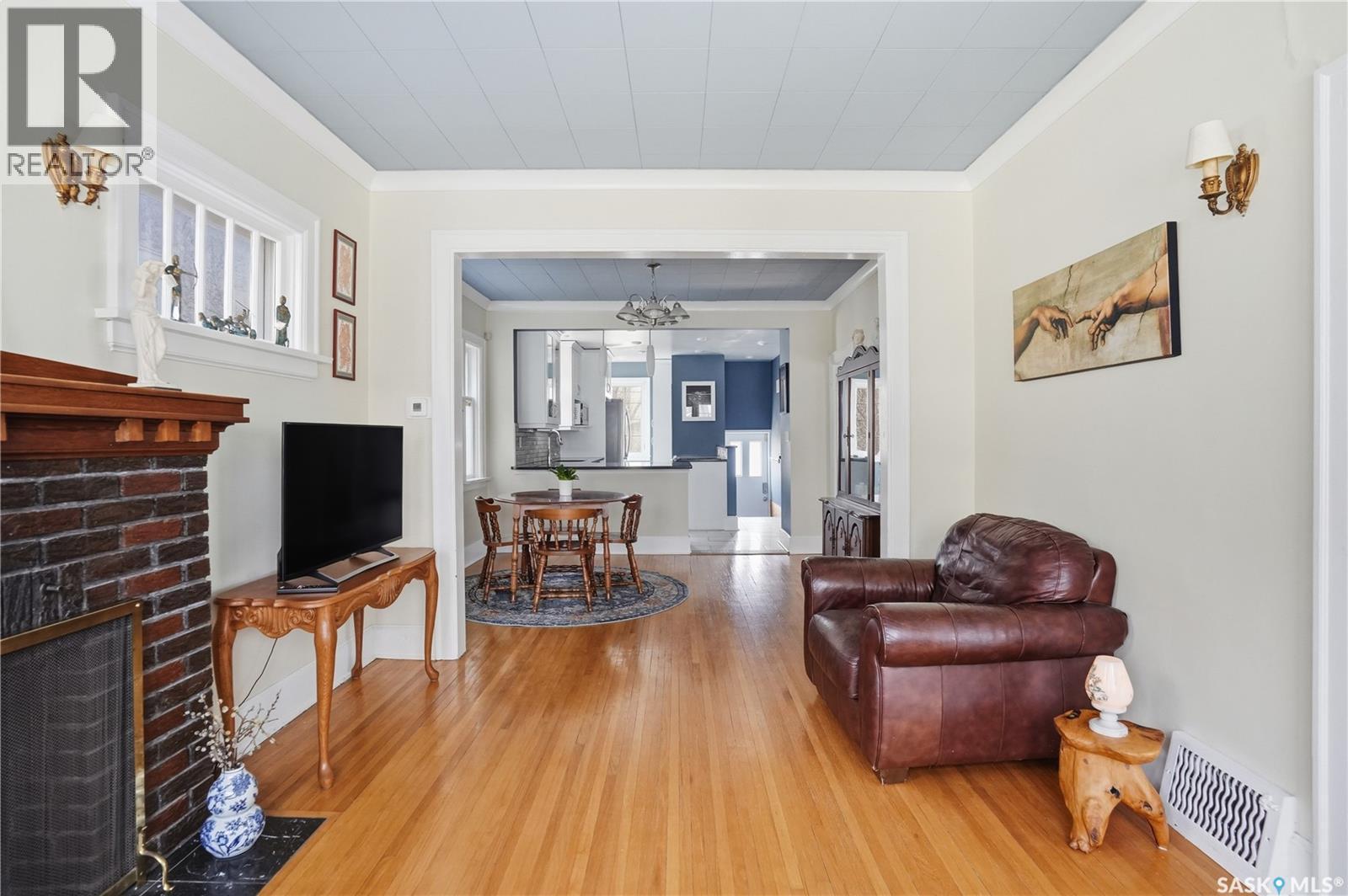 3625 Victoria AVENUE - 6