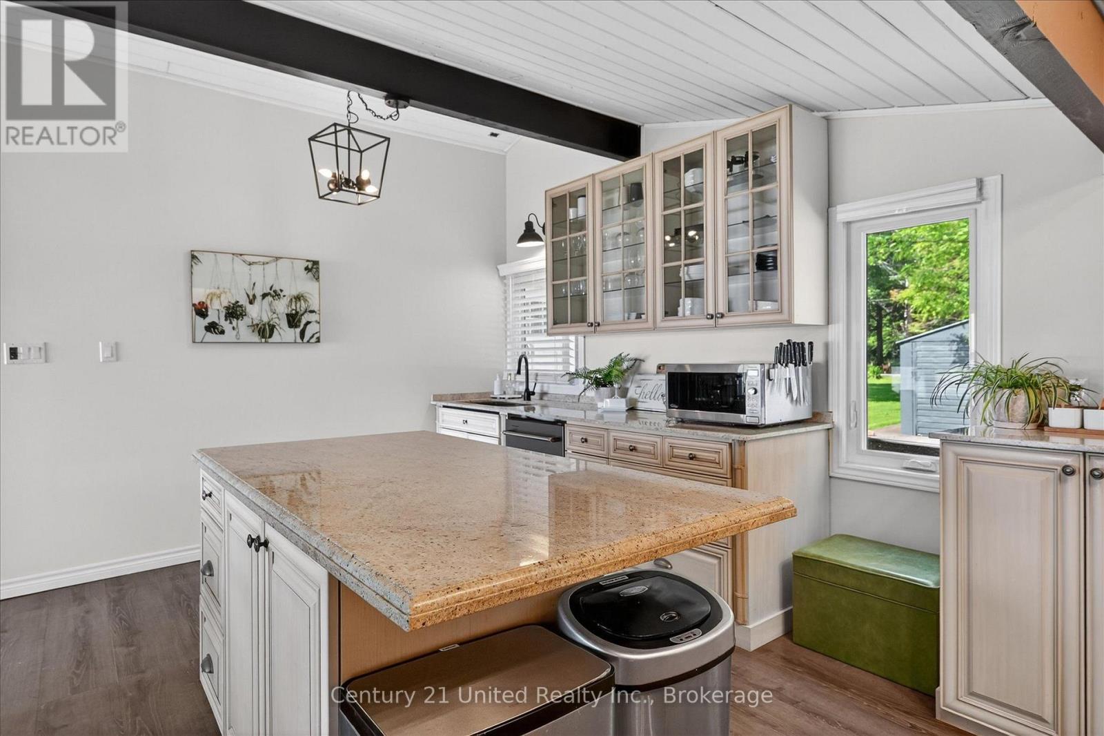 1515 O'CONNOR DRIVE - 21