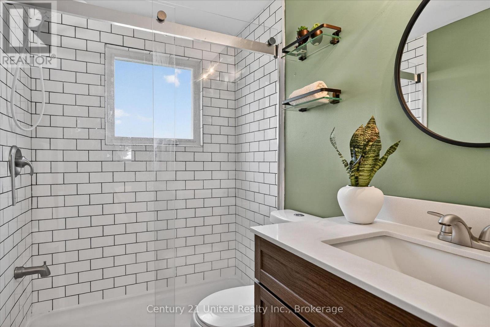 1515 O'CONNOR DRIVE - 39
