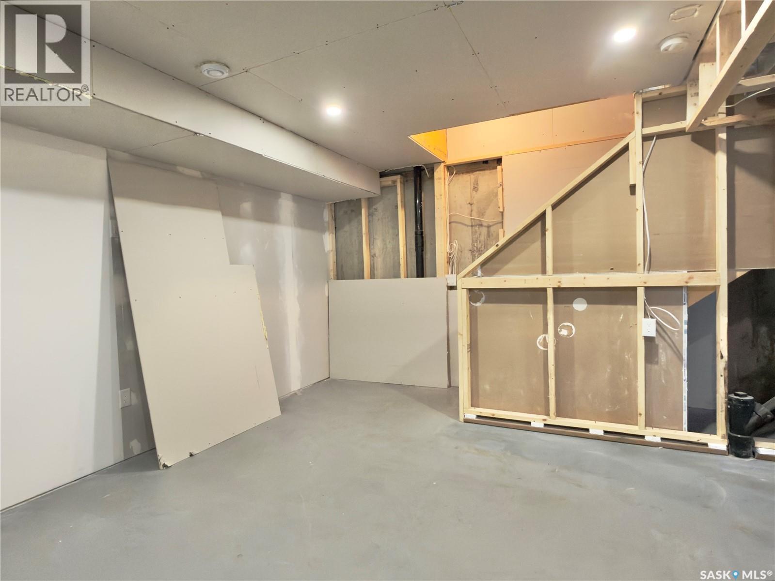 #128 Westfield ROAD - Image 47