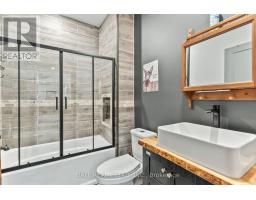 2430 Hadlington Road, Highlands East, ON K0L3C0 Photo 27