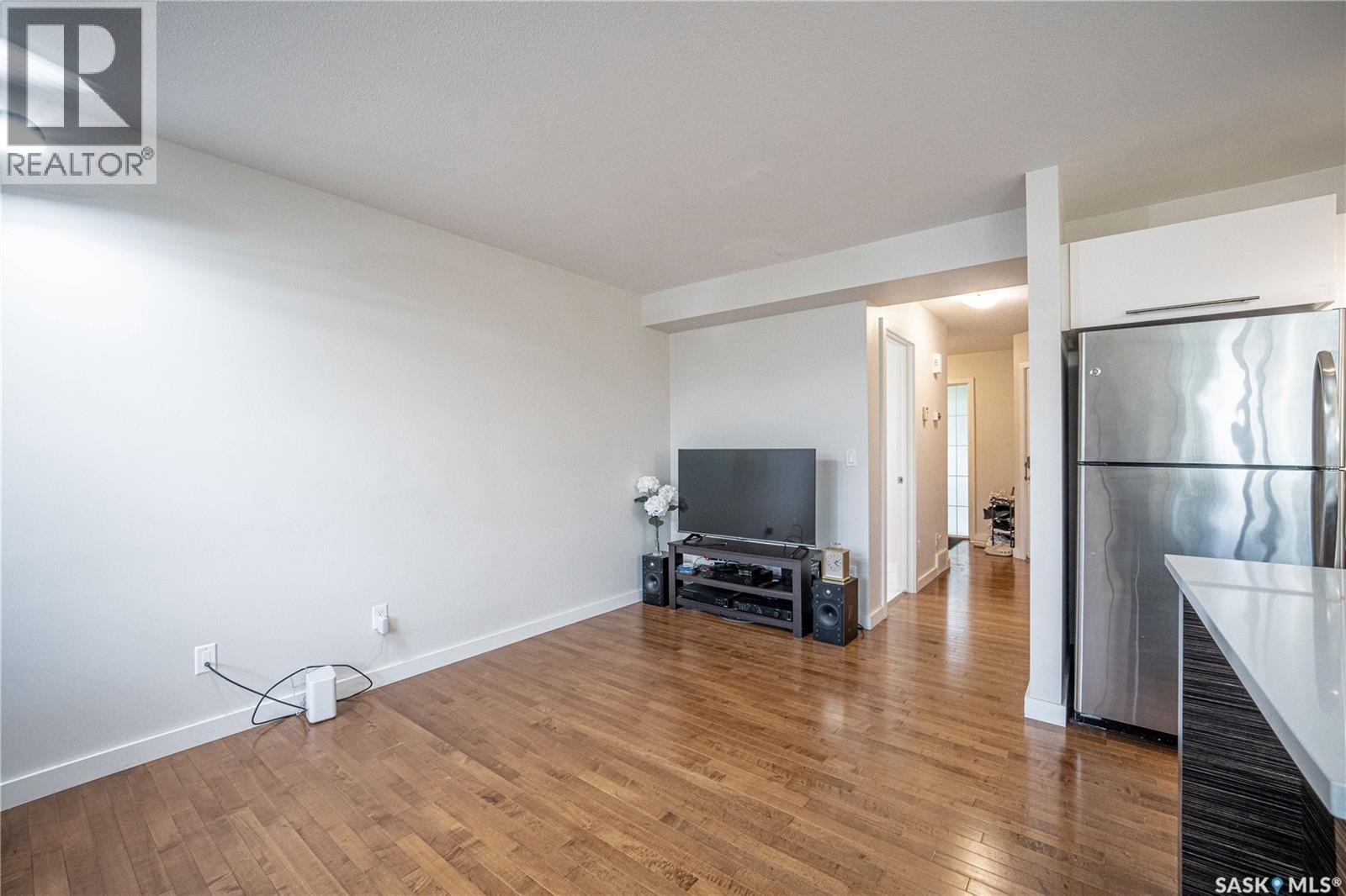 #307 710 Gordon ROAD - 11