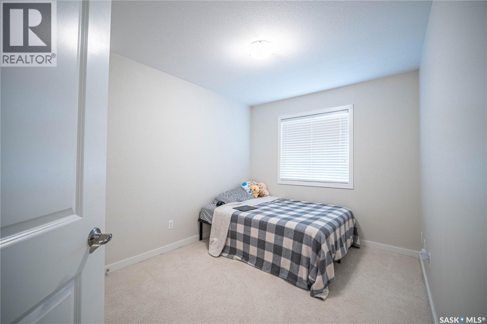 #307 710 Gordon ROAD - 24